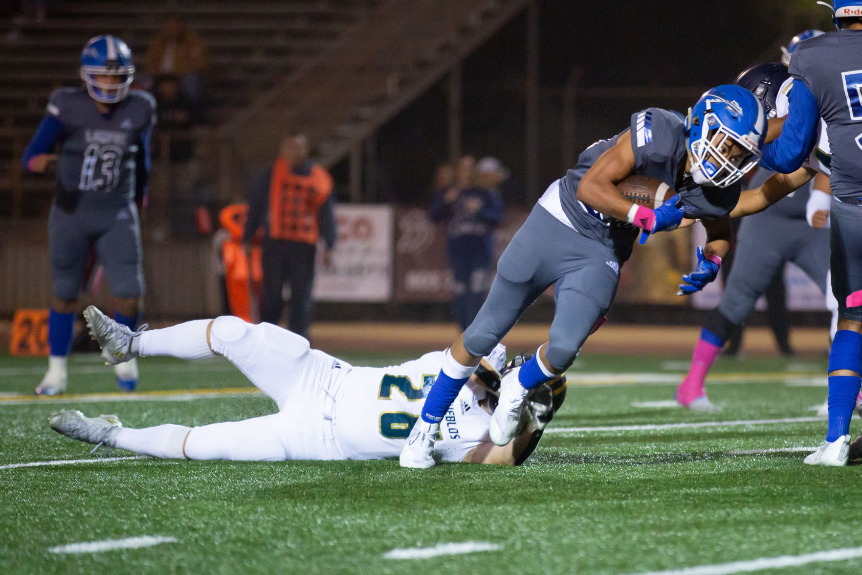 102921 Lompoc Dos Pueblos Football 01.jpg